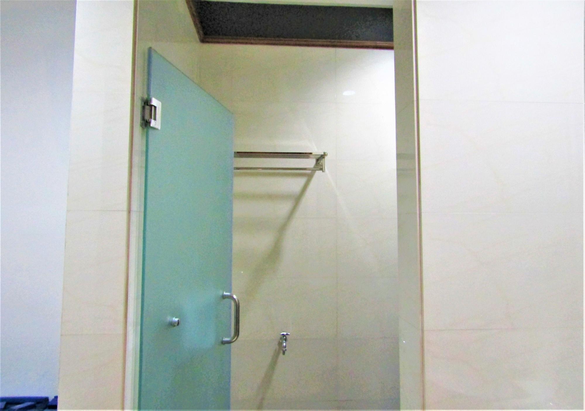 Madina Inn Yogyakarta Bagian luar foto